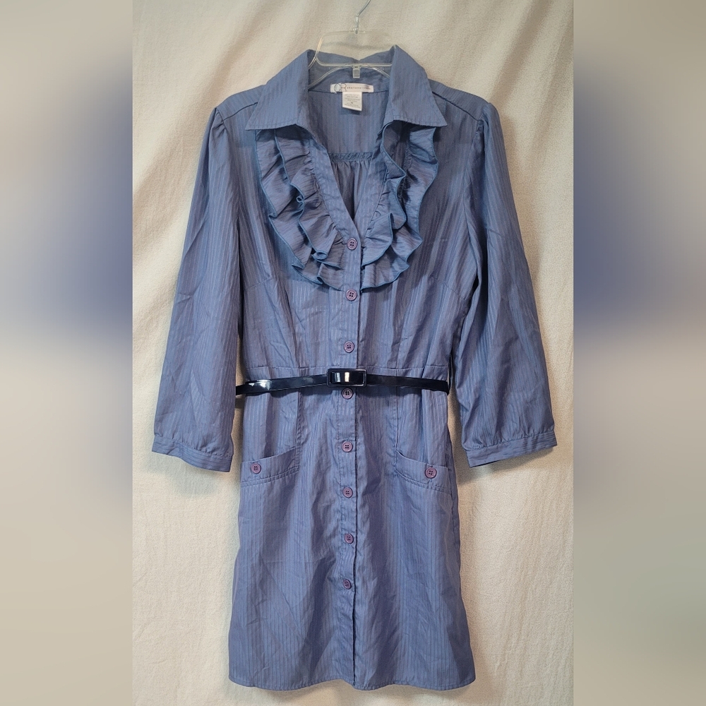 CharlotteRusse med blue striped ruffled neckline dress Preppy Old Money Coquette